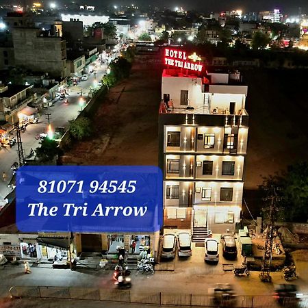 The Tri Arrow Hotel Khātu Buitenkant foto